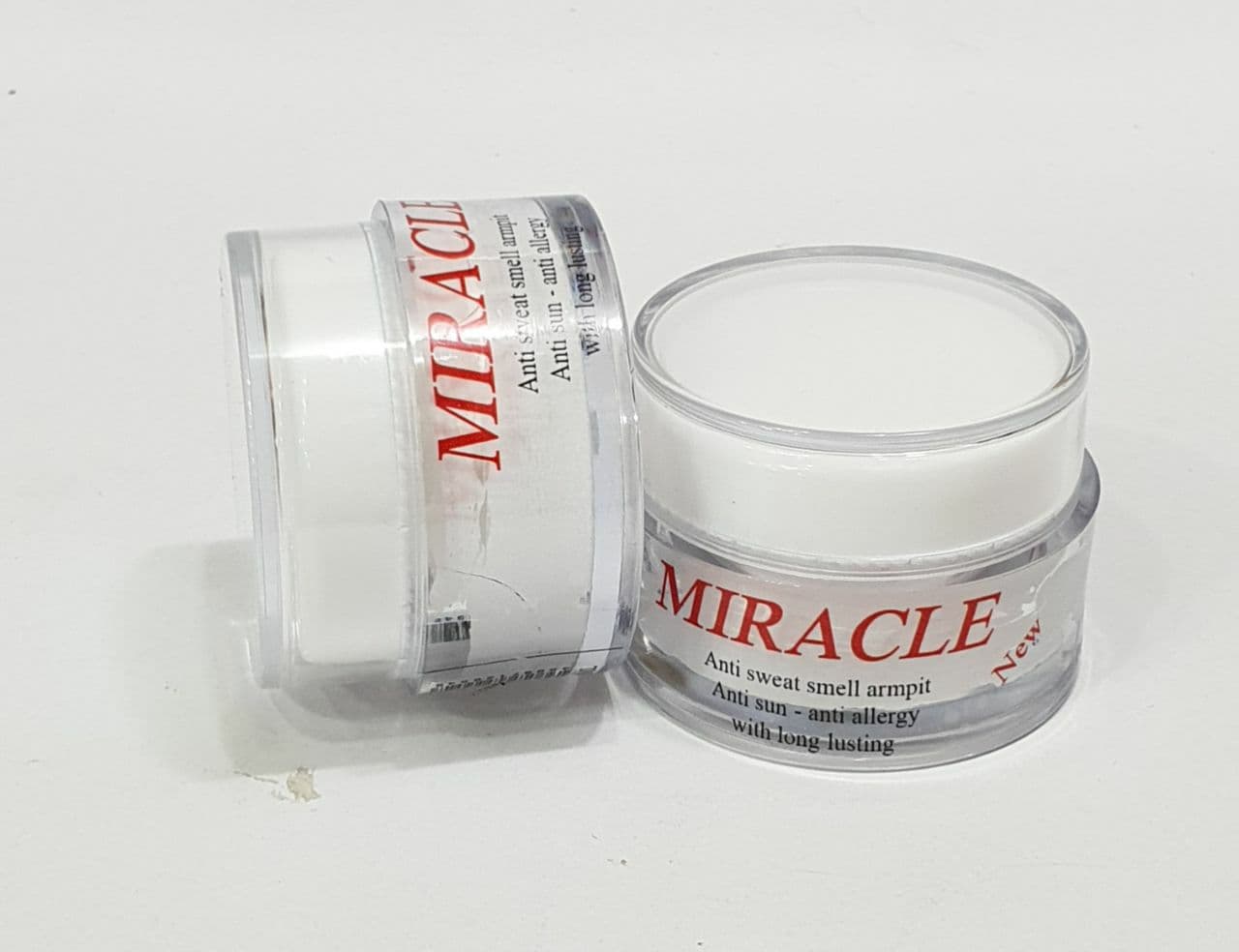 كرم ضد عرق میراکل Miracle حجم ۵۰ ميل