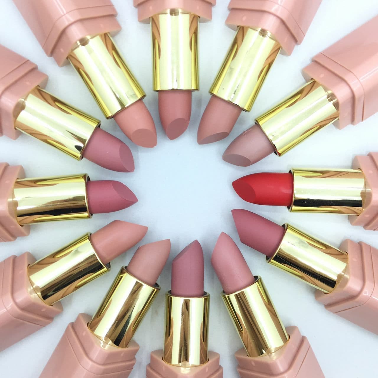 رژلب جامد نود هدی بیوتی رژلب جامد نود هدی بیوتی