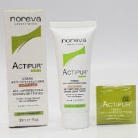 کرم پودر اکتی پور نورا شماره 02 مناسب پوست های دارای جوش (رنگ متوسط )