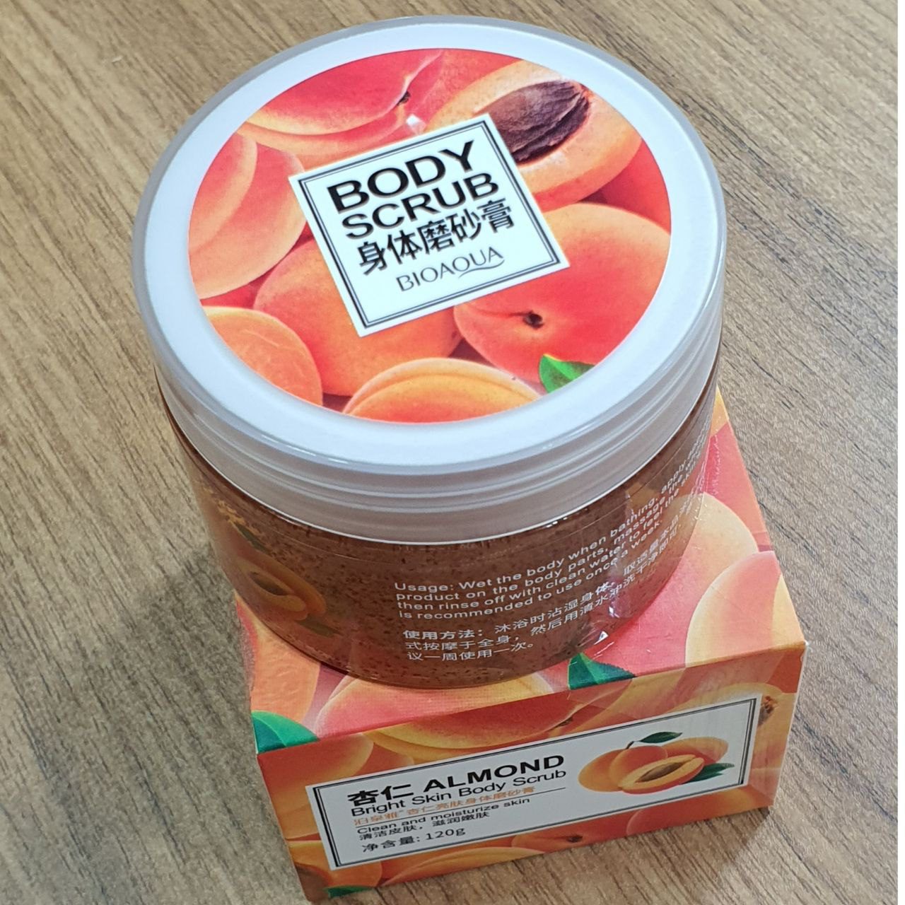 اسکراب سفید کننده بدن و صورت هلو بیواکوا | Almond body scrub bioaqua