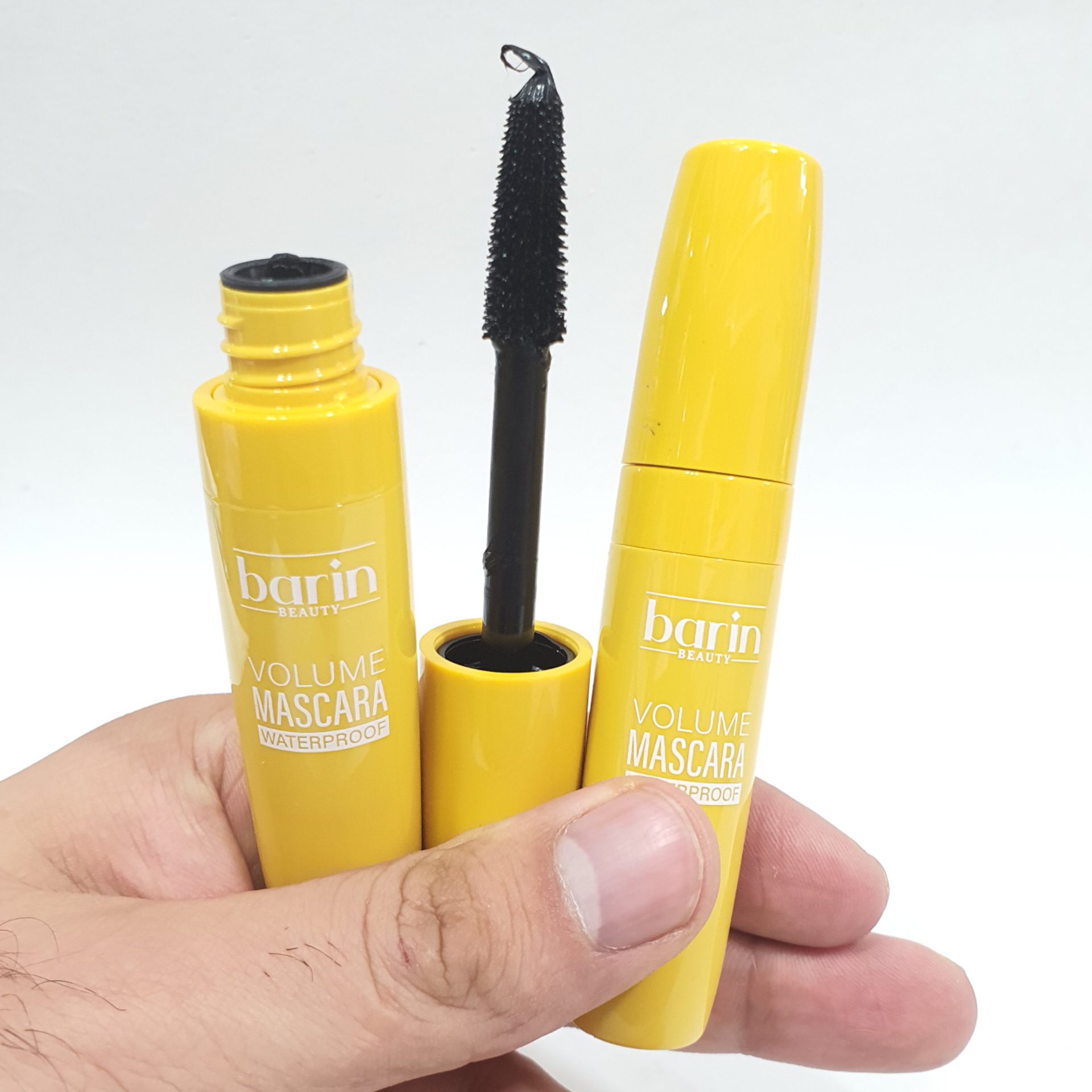 ریمل حجم دهنده و ضداب بارین بیوتی پوکه زرد ریمل حجم دهنده و ضداب بارین بیوتی پوکه زرد