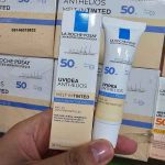 کرم ضد آفتاب رنگی لاروش پوزای SPF 50 مدل UVIDEA Anthelios، مناسب برای انواع پوست، حجم 30 میلی‌لیتر